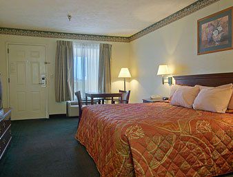 Relax Inn Canton Pokój zdjęcie